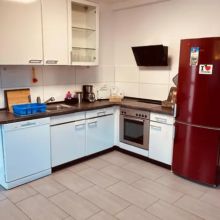 Betongold Gemuetliche, Rollstuhlgerechte, Barrierefreie Apartment